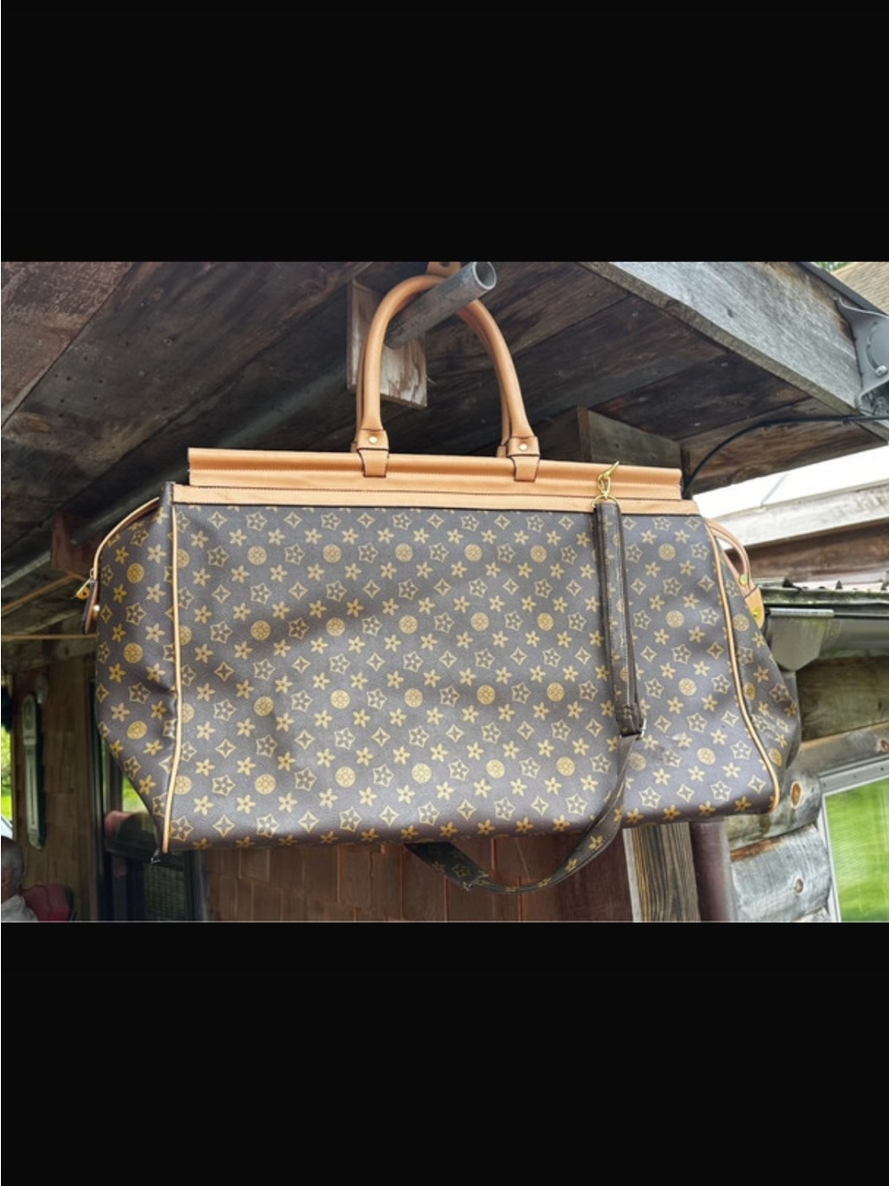 Travel Weekender Bag in Brown and Tan